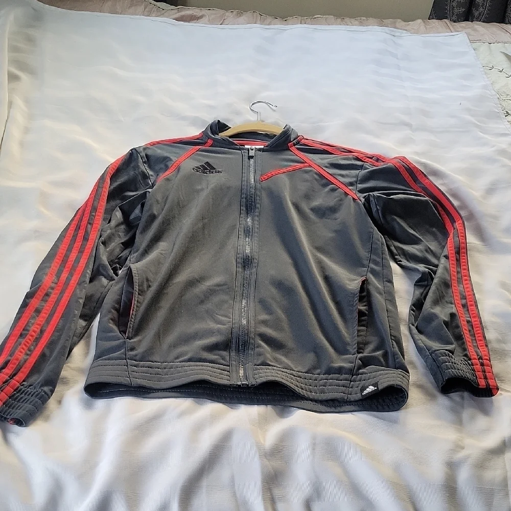 adidas Mens Dark Gray with Red Accents Windbreaker, Size: M